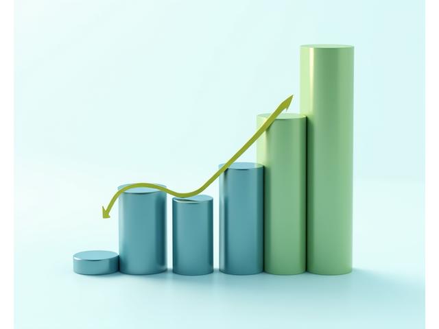 地熱発電導入による電力費削減効果を示す棒グラフ。時間経過とともに累積節約額が増加している。